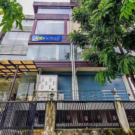 Fabhotel Surya Residency Dehradun Bagian luar foto