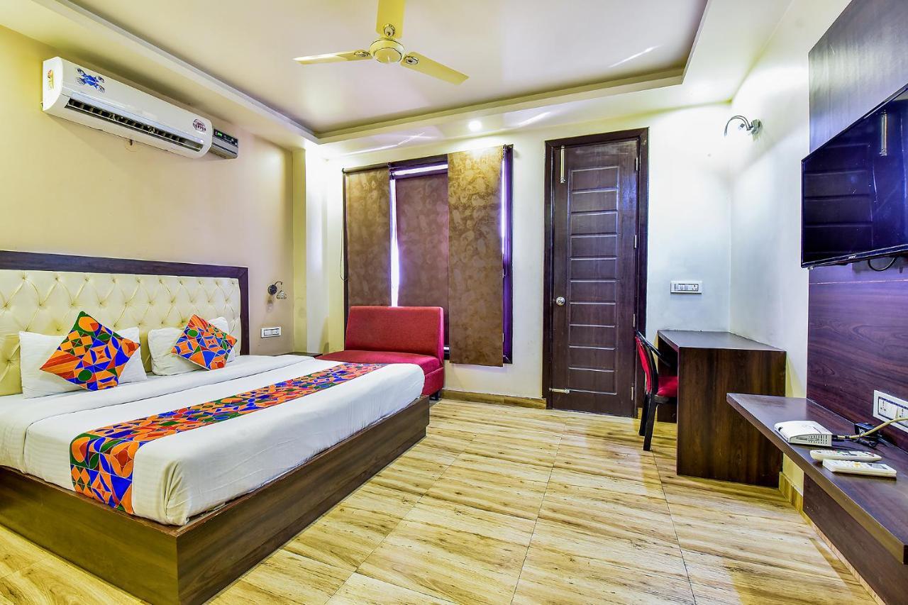 Fabhotel Surya Residency Dehradun Bagian luar foto