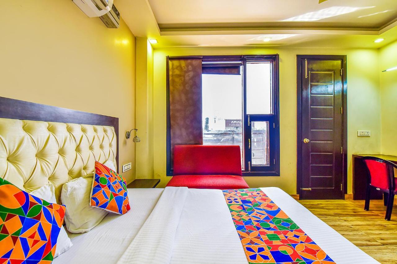 Fabhotel Surya Residency Dehradun Bagian luar foto