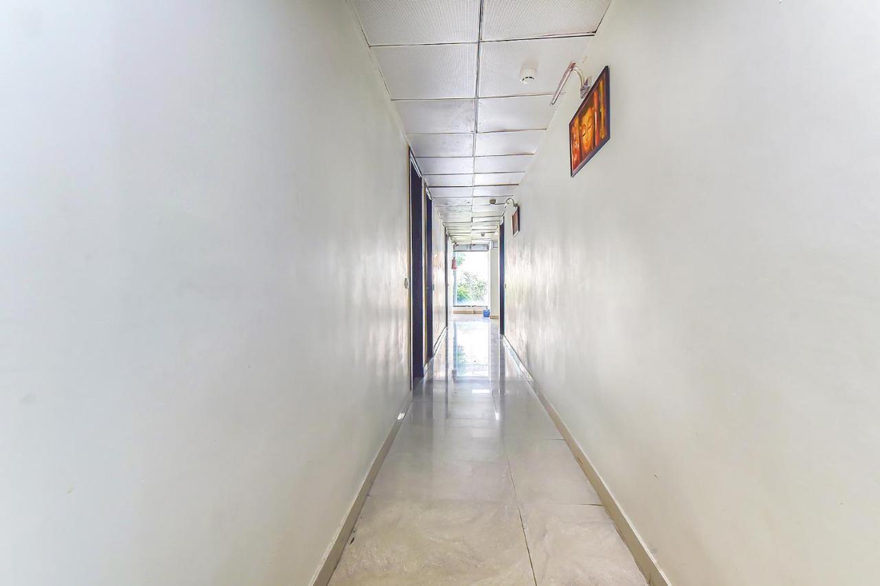 Fabhotel Surya Residency Dehradun Bagian luar foto