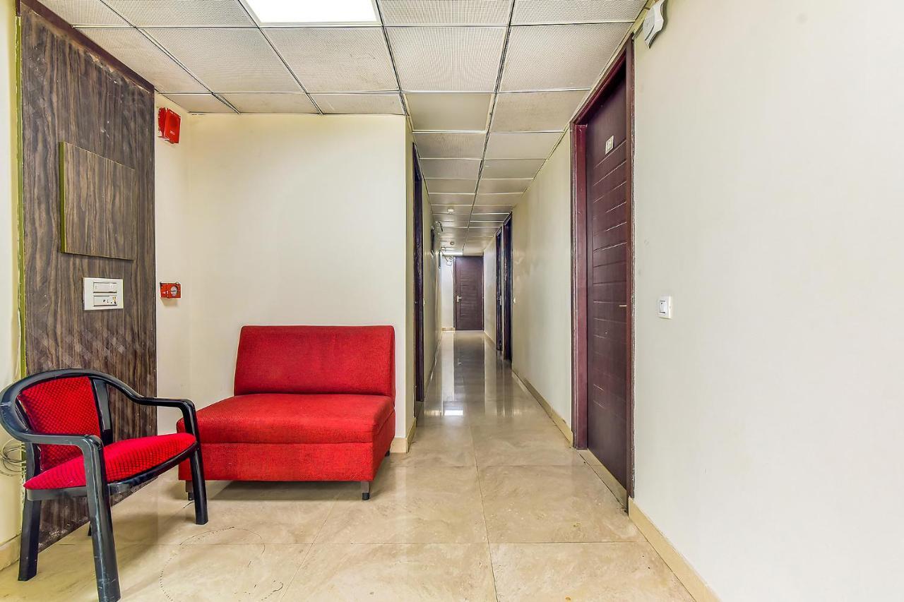 Fabhotel Surya Residency Dehradun Bagian luar foto