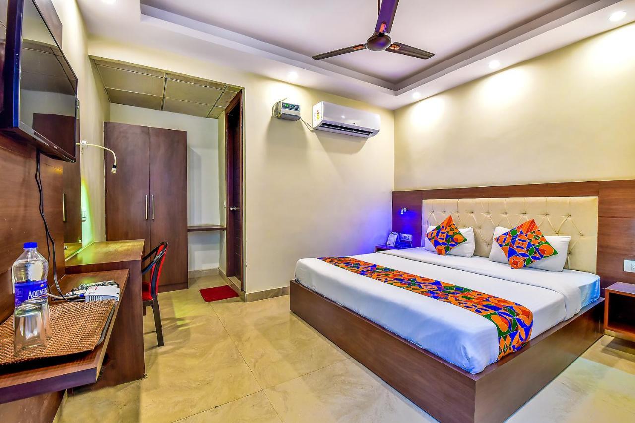 Fabhotel Surya Residency Dehradun Bagian luar foto